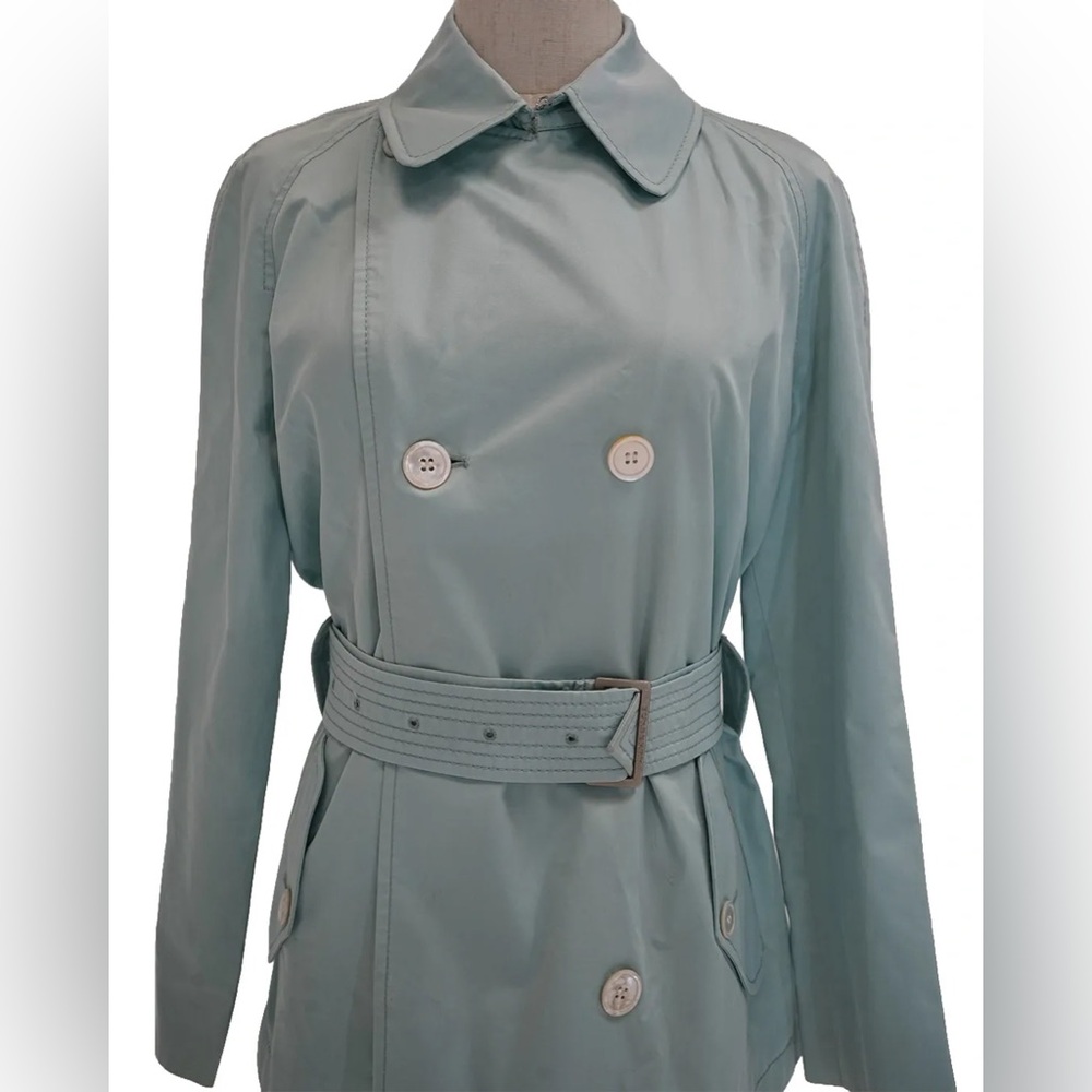 BURBERRY MINT SHORT TRENCH COAT